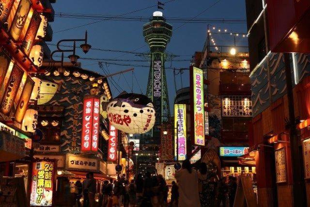 Nanba Kuromon Market Yuzuki302 Appartement Osaka Buitenkant foto
